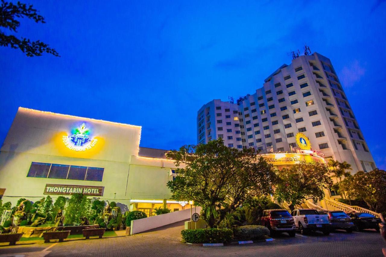 Thong Tarin Hotel Сурин Экстерьер фото